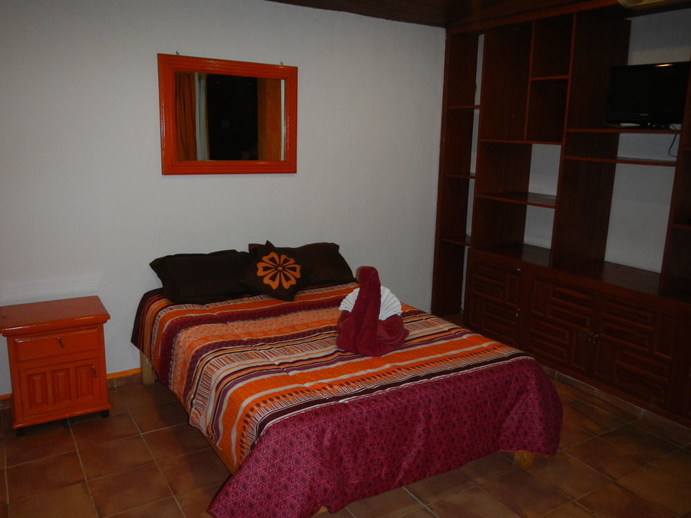 Hotel El Hormiguero Playa del Carmen Eksteriør billede