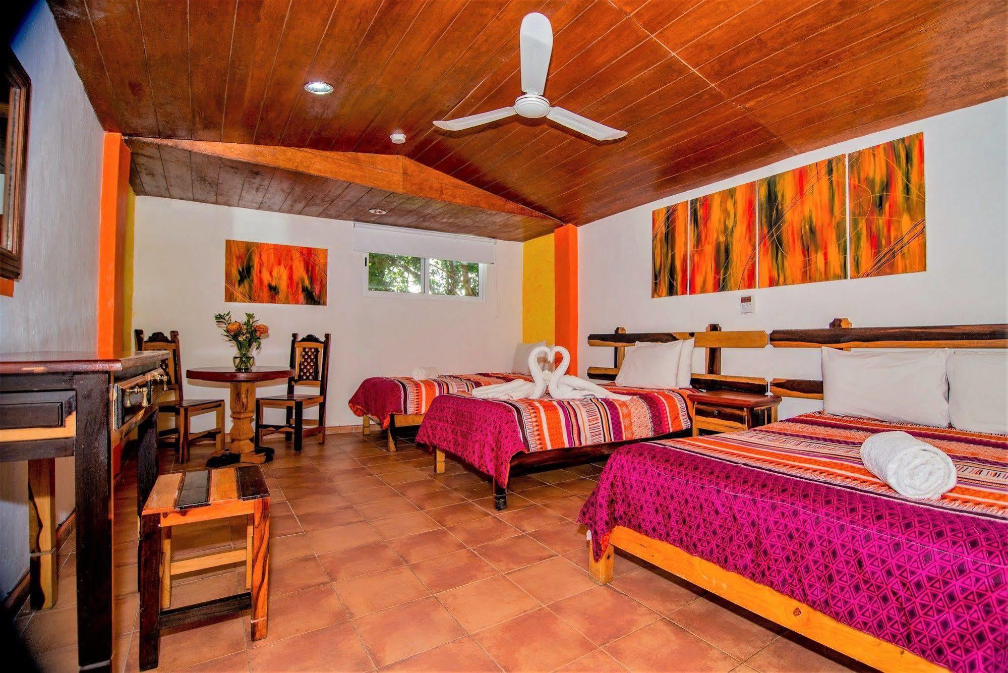 Hotel El Hormiguero Playa del Carmen Eksteriør billede