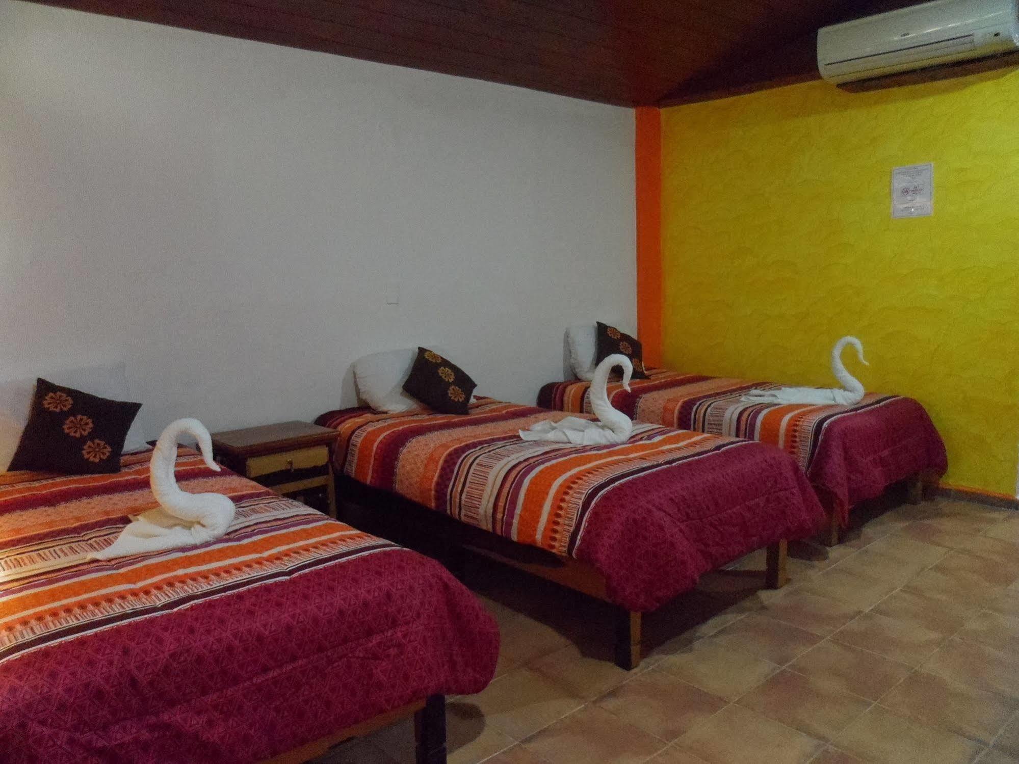 Hotel El Hormiguero Playa del Carmen Eksteriør billede
