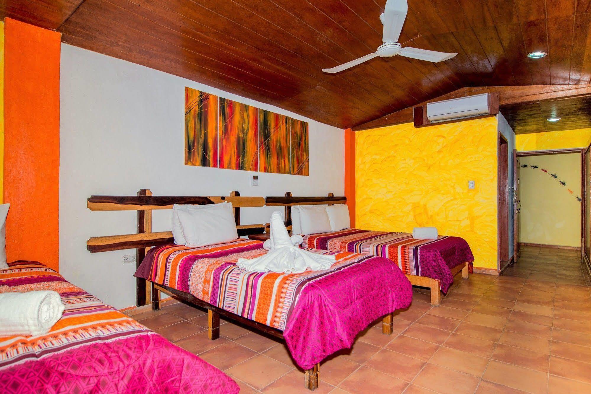 Hotel El Hormiguero Playa del Carmen Eksteriør billede